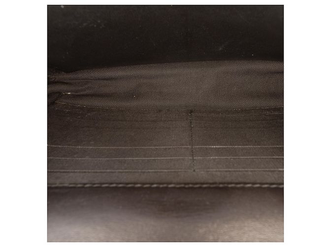 Wallet On Chain Cartera Chanel negra de piel patentada acolchada con cadena CC Negro - vista 4
