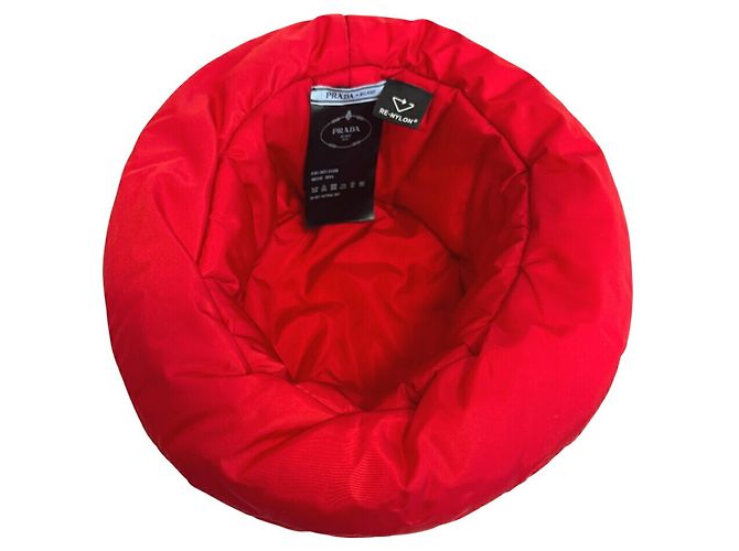 Chapéu bucket de metal Triângulo 1HC248 da Prada Vermelho - vista 5