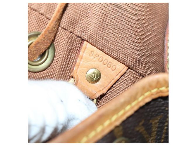 Louis Vuitton Vintage Montsouris Backpack Monogram Canvas MM Brown - view 6