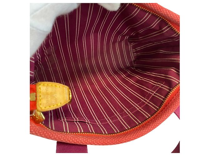 Borsa Tote Cabas PM Antigua M40037 di Louis Vuitton Rosso - vista 7