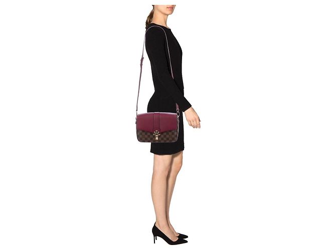 Gucci Borsa a Spalla Clapton PM Damier Ebene Louis Vuitton Marrone/Vino - vista 13