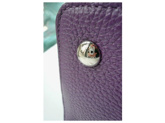 LOUIS VUITTON BORSA LV CAPUCINES PELLE TAURILLON CLEMENCE VIOLA ECCELLENTE CONDIZIONE MM Porpora - vista 5