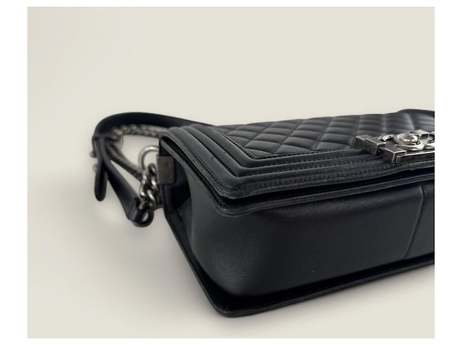 Chanel Boy medio vintage in pelle di agnello nera Nero - vista 10