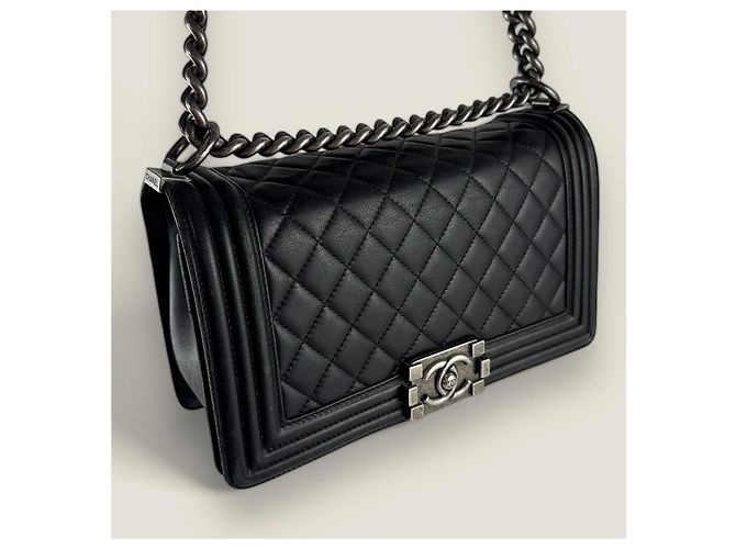 Chanel Boy medio vintage in pelle di agnello nera Nero - vista 2