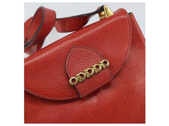 Borsa a Spalla Gancini in Pelle Rossa e Oro Auth 159844 di Salvatore Ferragamo Rosso D'oro - vista 18