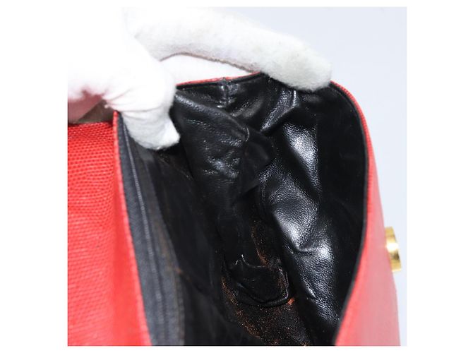 Borsa a Spalla Gancini in Pelle Rossa e Oro Auth 159844 di Salvatore Ferragamo Rosso D'oro - vista 19