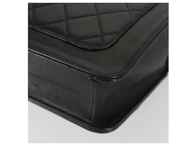 CHANEL Borsa a Spalla Matelassé in Pelle di Agnello Nera Oro CC Auth 159827SAV Nero D'oro - vista 16
