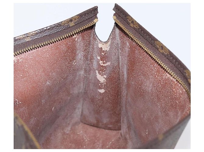 LOUIS VUITTON Poche Toilette Monogram 26 M47542 LV Auth 170185 Monogramma - vista 11