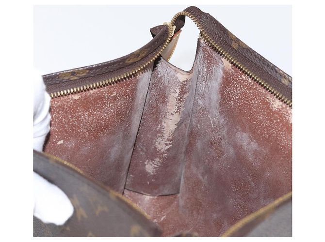 LOUIS VUITTON Poche Toilette Monogram 26 M47542 LV Auth 170185 Monogramma - vista 12