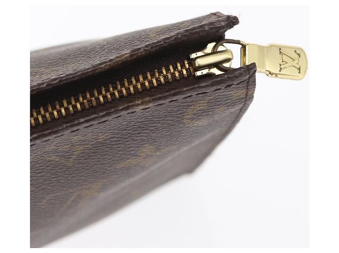 LOUIS VUITTON Poche Toilette Monogram 26 M47542 LV Auth 170185 Monogramma - vista 9