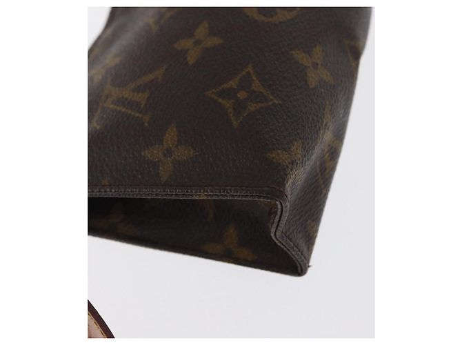 LOUIS VUITTON Poche Toilette Monogram 15 M47546 Auth LV 169652 Monogramma - vista 15