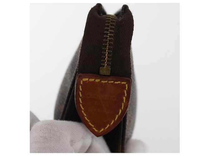 LOUIS VUITTON Poche Toilette Monogram 15 M47546 Auth LV 169652 Monogramma - vista 8