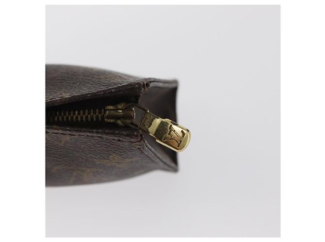 LOUIS VUITTON Poche Toilette Monogram 15 M47546 Auth LV 169652 Monogramma - vista 9