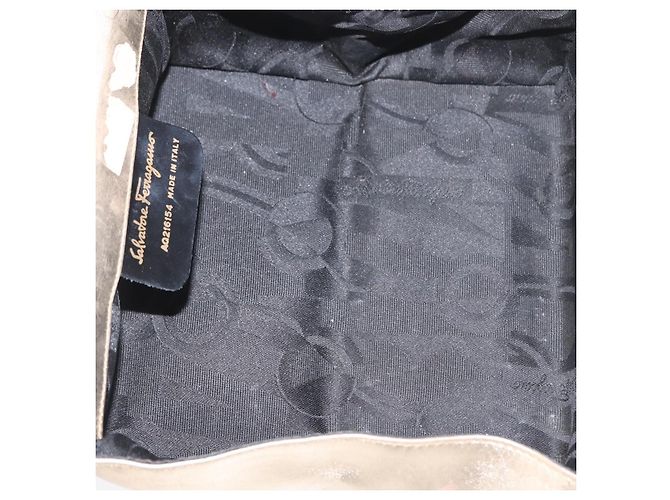 Borsa a mano Gancini in pelle Salvatore Ferragamo oro Auth BA10111 D'oro - vista 11