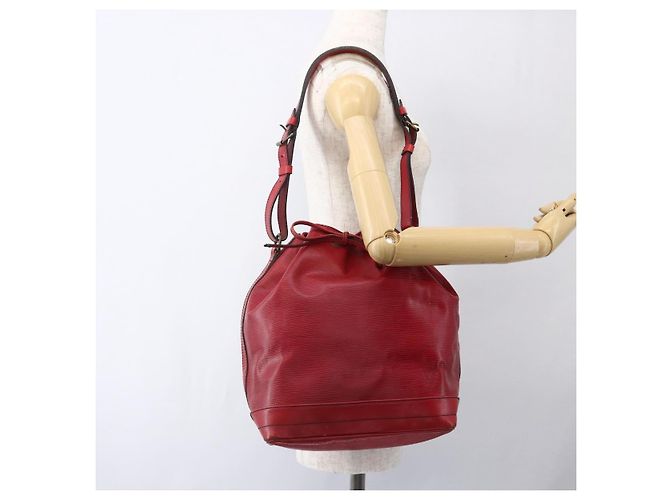 LOUIS VUITTON Borsa a Spalla Epi Noe Rossa M44007 LV Auth 170172 Rosso - vista 21