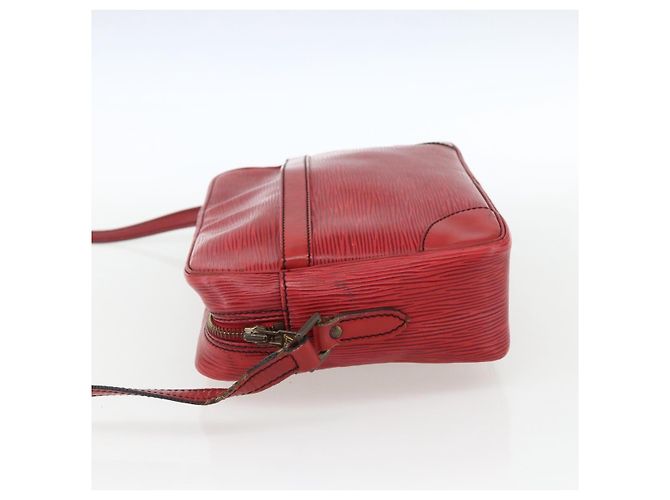LOUIS VUITTON Borsa a Spalla Epi Trocadero 27 Rossa M52317 LV Auth 169554 Rosso - vista 3