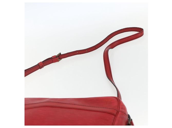 LOUIS VUITTON Borsa a Spalla Epi Trocadero 27 Rossa M52317 LV Auth 169554 Rosso - vista 8