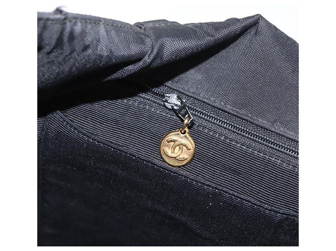 CHANEL COCO Borsa Tote a Catena Nylon Nero Oro CC Auth 165069 D'oro - vista 11