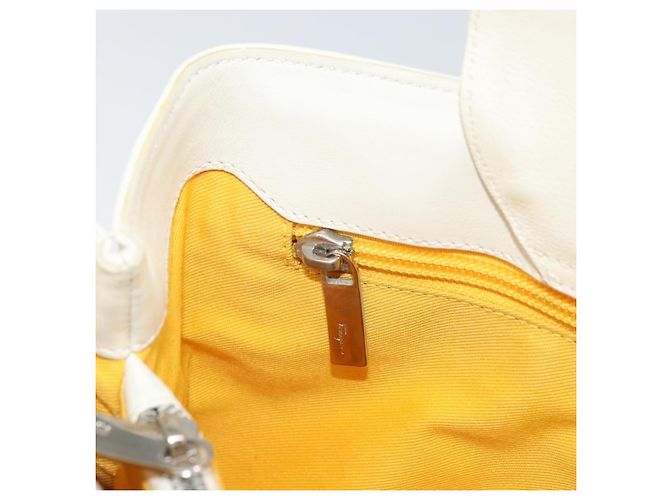 Borsa a mano in pelle bianca e argento Salvatore Ferragamo Auth BA9927 Bianco - vista 19