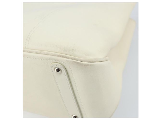 Borsa a mano in pelle bianca e argento Salvatore Ferragamo Auth BA9927 Bianco - vista 9