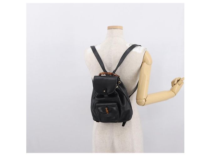 Zaino in Pelle Gucci Bamboo Nero Oro 003 2058 0030 Auth gh1708 - vista 26