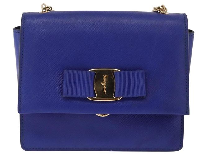 Borsa a Spalla Vala Chain in Pelle Blu Oro Auth 163452 di Salvatore Ferragamo D'oro - vista 13