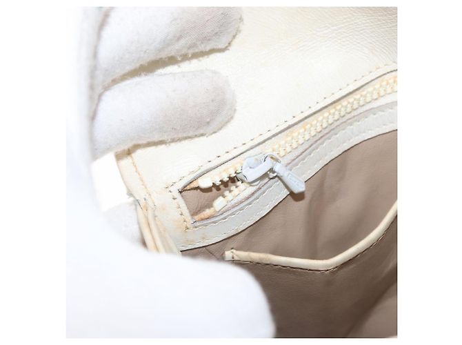 Gucci Handtasche aus Leder in Weiß und Silber Auth ep13227 - Ansicht 23