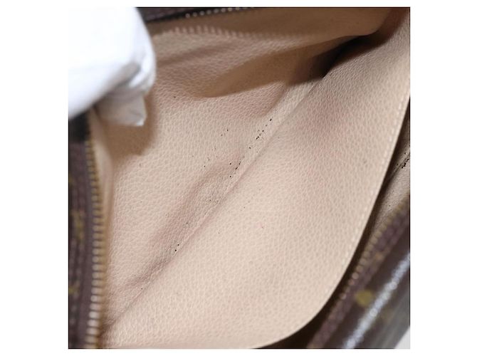 LOUIS VUITTON Trousse Toilette Monogram 23 Bolsa Clutch M47524 LV Auth bs33132 Monograma - vista 12