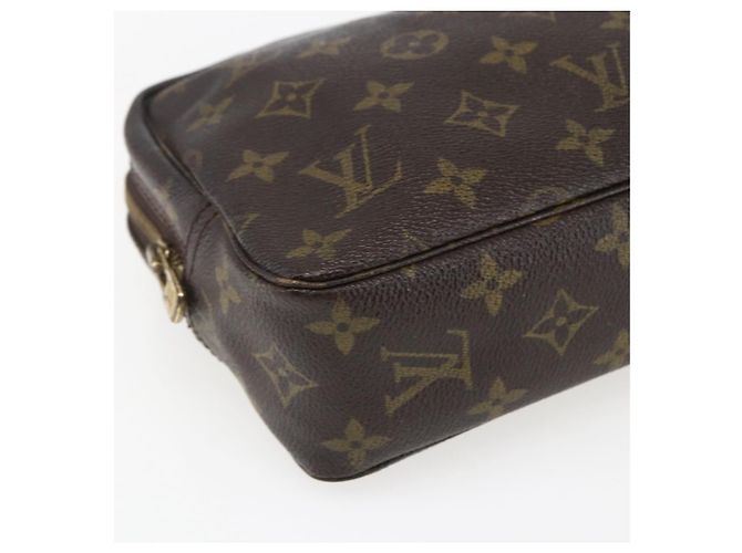 LOUIS VUITTON Trousse Toilette Monogram 23 Bolsa Clutch M47524 LV Auth bs33132 Monograma - vista 14