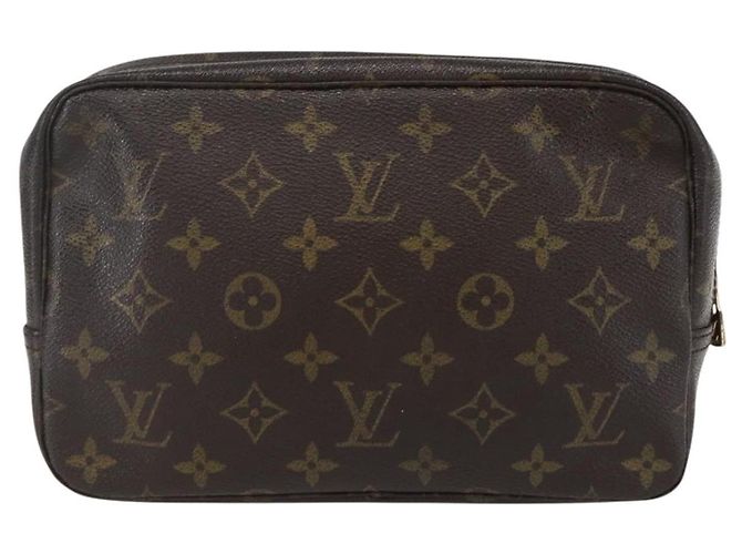 LOUIS VUITTON Trousse Toilette Monogram 23 Bolsa Clutch M47524 LV Auth bs33132 Monograma - vista 2