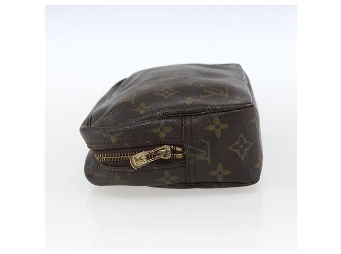 LOUIS VUITTON Trousse Toilette Monogram 23 Bolsa Clutch M47524 LV Auth bs33132 Monograma - vista 3