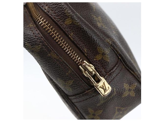 LOUIS VUITTON Trousse Toilette Monogram 23 Bolsa Clutch M47524 LV Auth bs33132 Monograma - vista 8