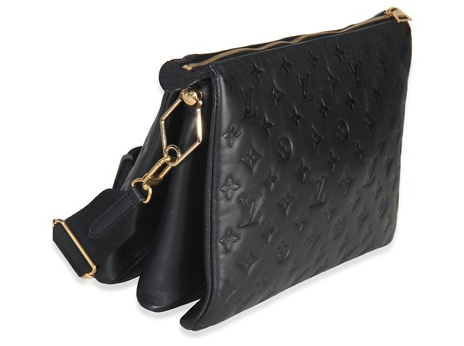 Coussin MM in agnello nero goffrato con monogramma Louis Vuitton - vista 4