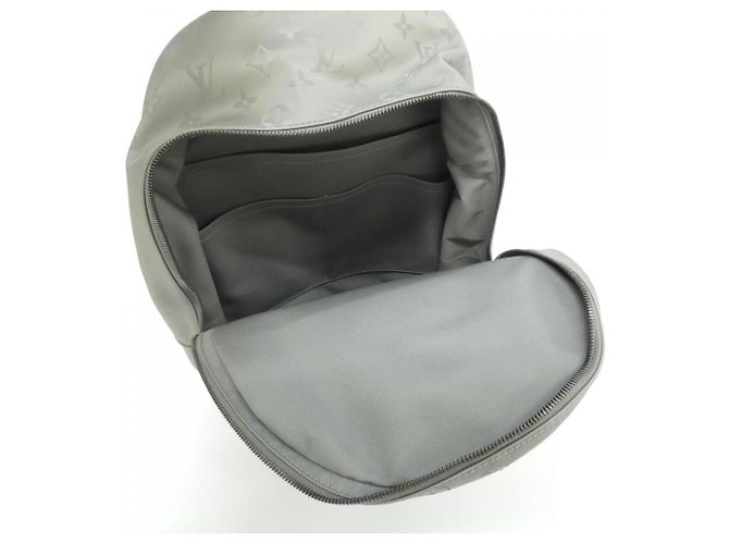 Zaino in titanio Monogram Louis Vuitton Grigio - vista 8