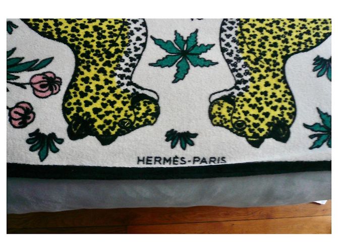 Hermès HERMES Toalla de Playa Doble Les Léopards Rara TBE RARA AGOTADA Multicolor - vista 2