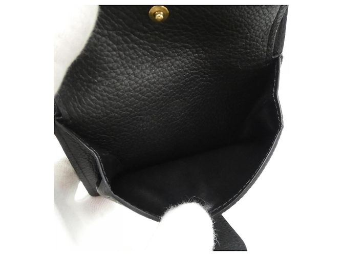 Billetera Compacta Lowkey Louis Vuitton Negro - vista 8