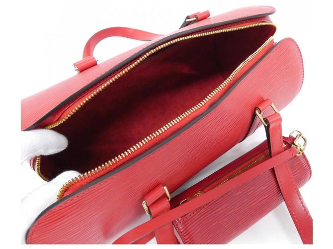 Borsa Soufflot Epi Louis Vuitton Rosso - vista 9