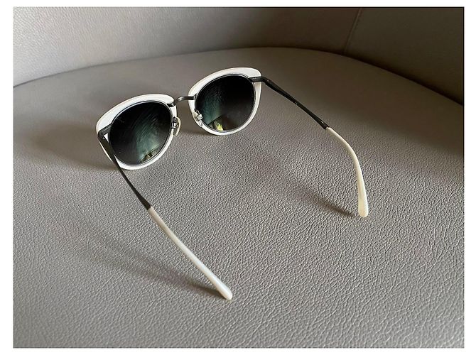 Chanel Runde Sonnenbrille Dunkelgrau und Elfenbeinbeige Größe 50 Anthrazitgrau - Ansicht 4