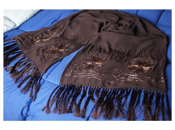 Stola Emanuel Ungaro in seta con ricami in strass marrone - vista 2