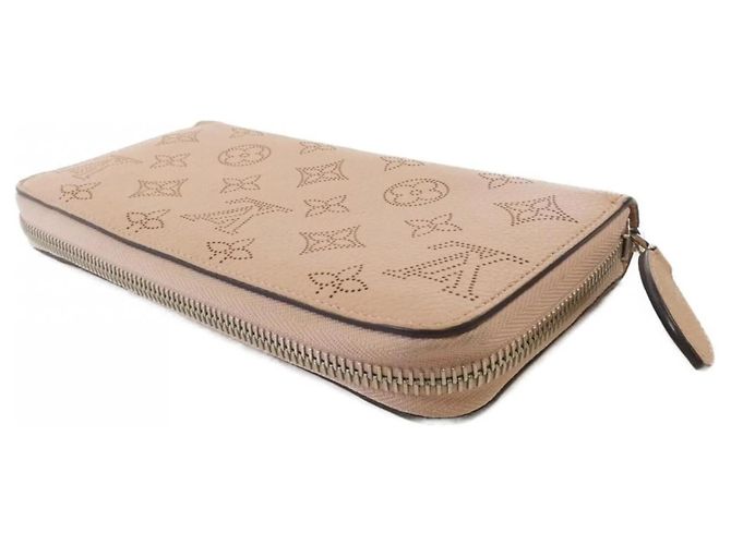 Cartera Zippy Mahina Louis Vuitton M61868 - vista 3