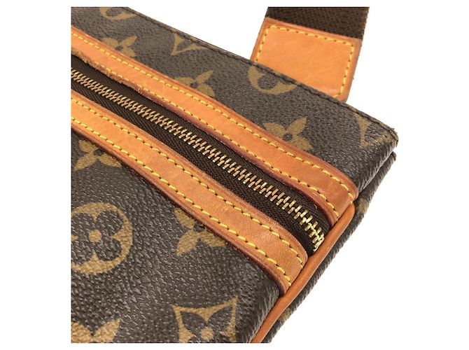 Borsa a Spalla Pochette Bosphor Monogram Louis Vuitton Marrone - vista 4