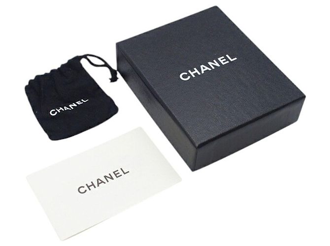 Collana pendente a forma di cuore e logo CC in strass placcato oro di Chanel D'oro - vista 11