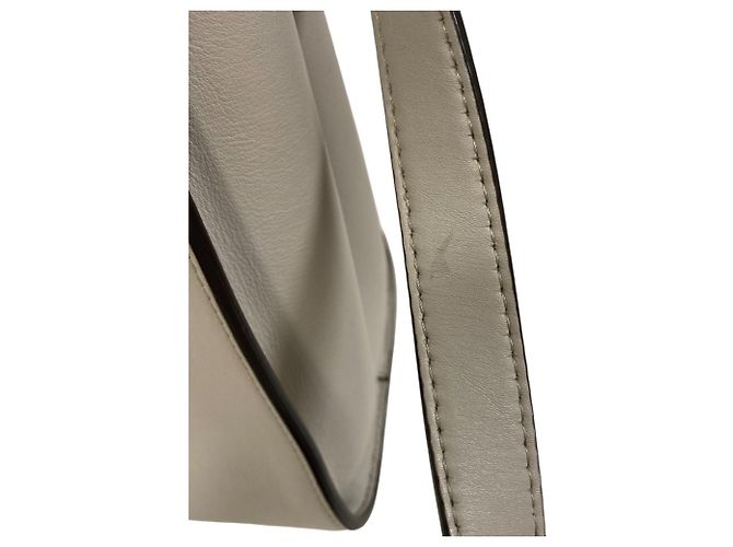Borsa Fendi Peekaboo Iconic Essential 2-in-1 grigia Marrone - vista 19