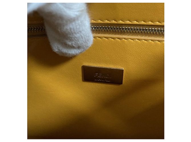 Borsa Fendi Peekaboo Iconic Essential 2-in-1 grigia Marrone - vista 7