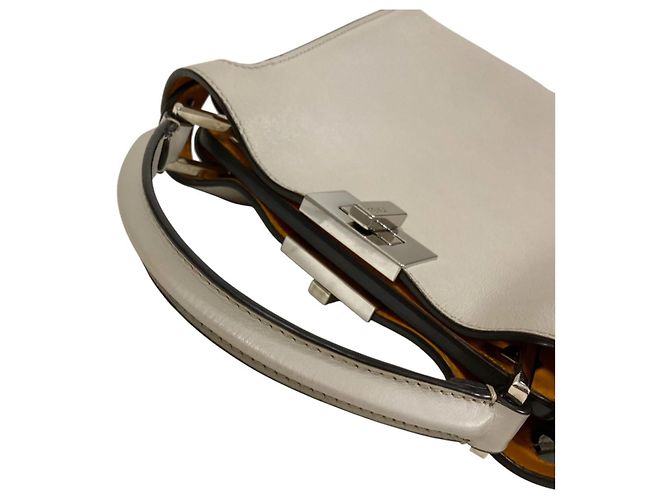 Borsa Fendi Peekaboo Iconic Essential 2-in-1 grigia Marrone - vista 8