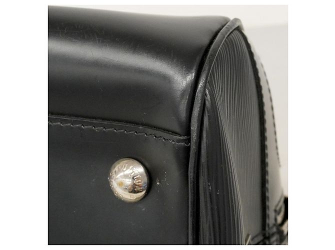 Borsa a mano Bowling Montaigne PM in Epi Louis Vuitton Nero - vista 6