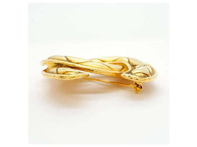 Timeless Spilla Matelassé Coco Mark di Chanel D'oro - vista 3