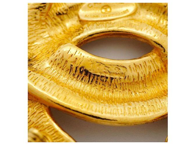 Timeless Spilla Matelassé Coco Mark di Chanel D'oro - vista 5