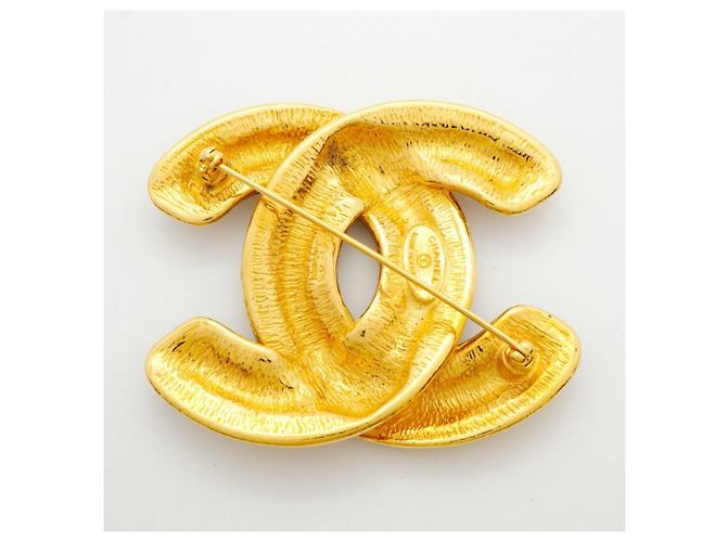 Timeless Spilla Matelassé Coco Mark di Chanel D'oro - vista 6