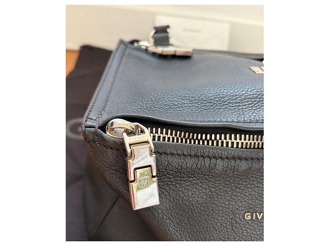 Givenchy Borsa a Spalla in Pelle Pandora Nero - vista 6